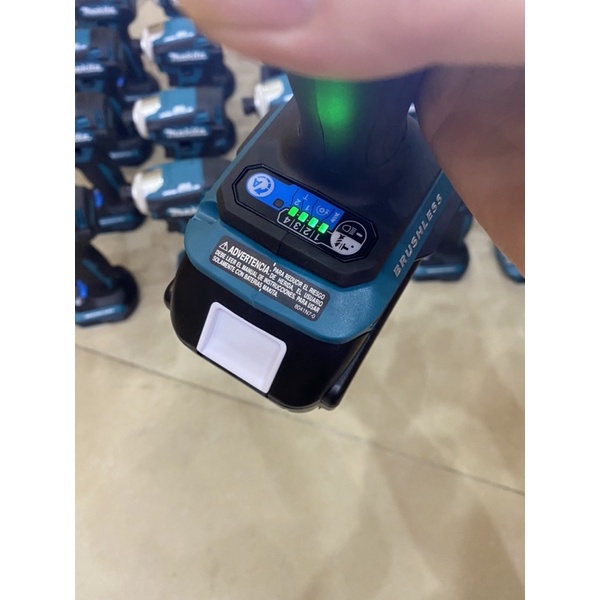 Máy bắt vít dùng pin Makita XDT19 hàng Usa