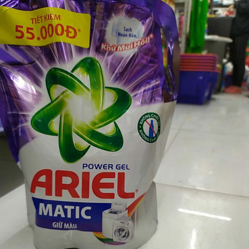 Nước giặt Ariel Matic hương Downy, Airel Matic giữ màu 2.15kg