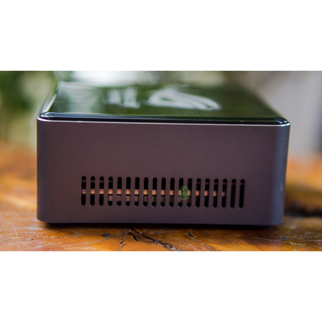 Case máy tính để bàn Intel NUC7i3BNH | BigBuy360 - bigbuy360.vn