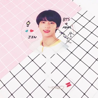 Quạt cán trong BTS World tour