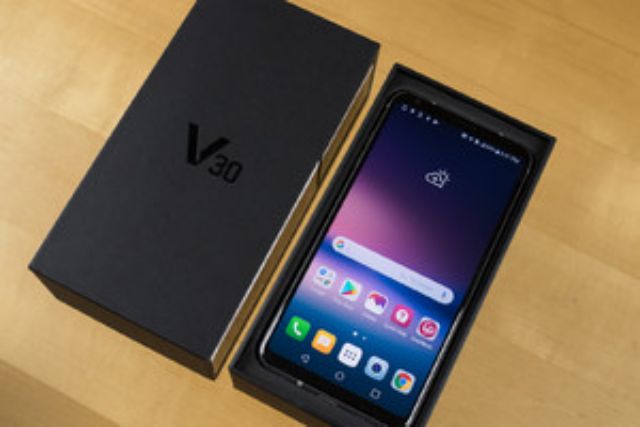 ĐIỆN THOẠI LG V30 CHÍNH HÃNG NHẬP KHẨU MỚI TINH BH 1 NĂM | BigBuy360 - bigbuy360.vn