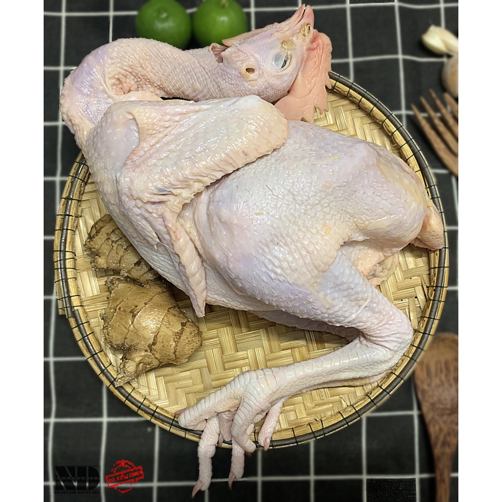 Gà Tam Hoàng nóng nguyên con | Sản xuất trong ngày