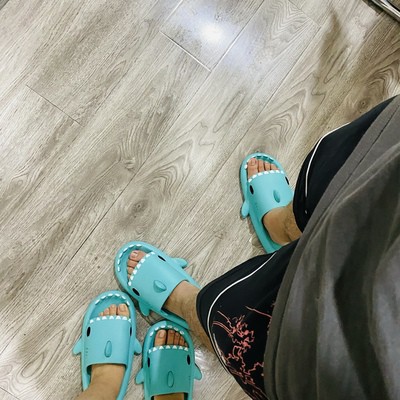 Dép cá mập bayby shark doo doo doo - US358 kèm ảnh thật