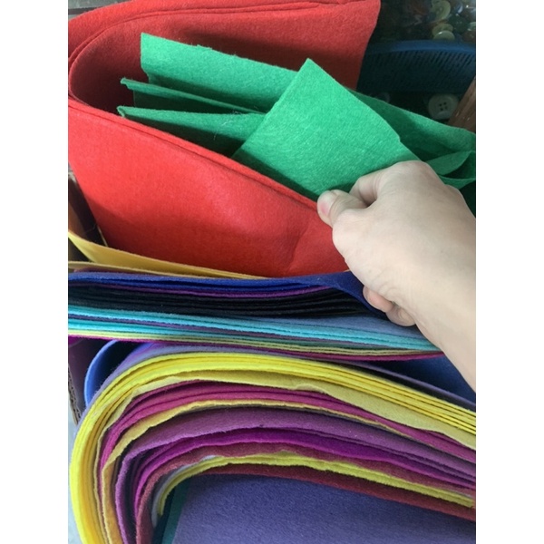 Miếng vải dạ nỉ kích thước 45x45 cm