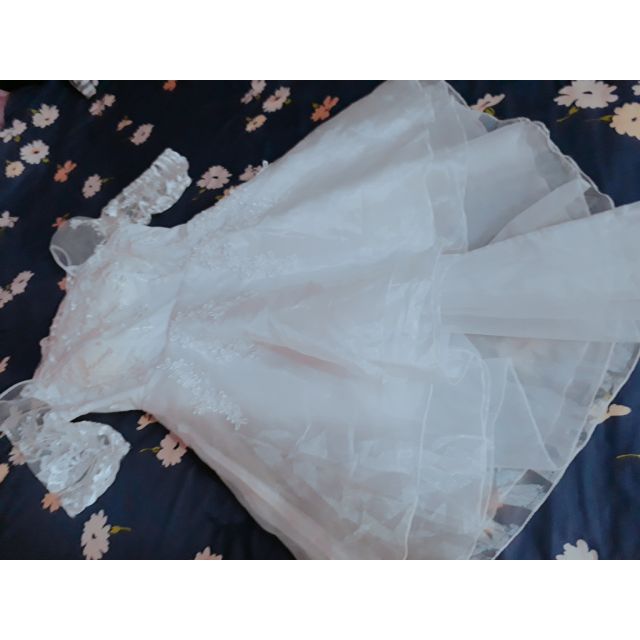 đầm dự tiệc