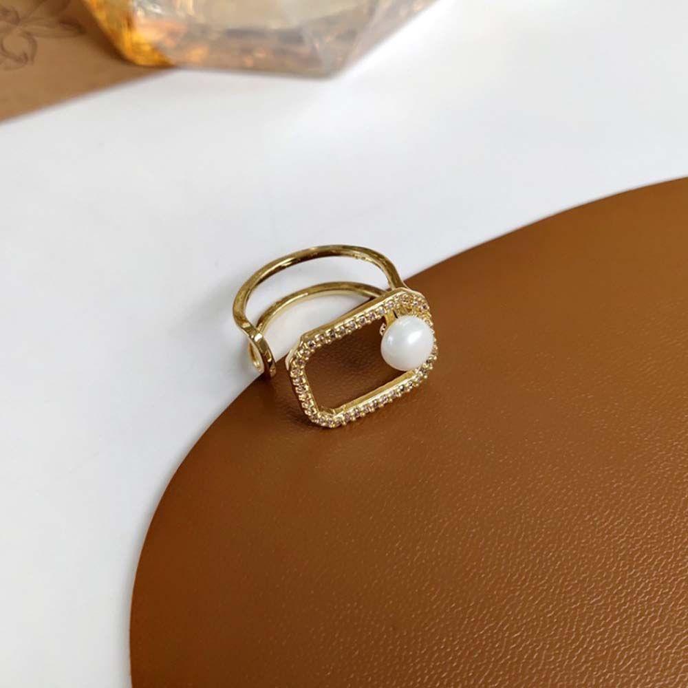 Nhẫn Kim Loại Mặt Vuông Sang Trọng VANES1