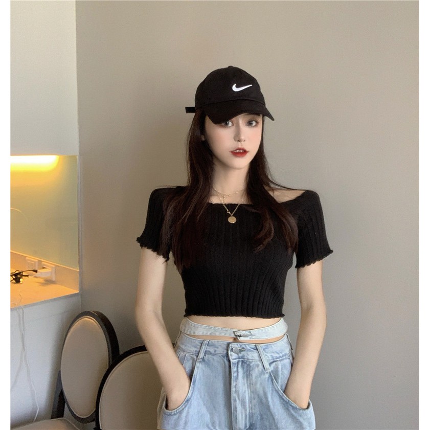 Áo croptop cổ vuông viền gợn sóng dệt kim gân đũa-ACN12