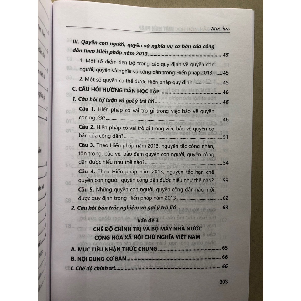 Sách Hướng dẫn môn học Luật Hiến pháp (Sách tham khảo)
