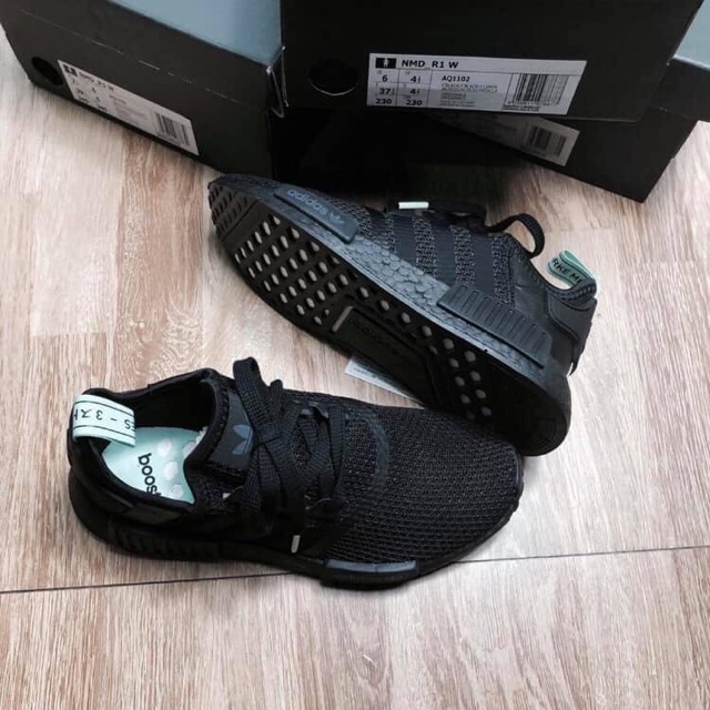 Nmd r1 black mint