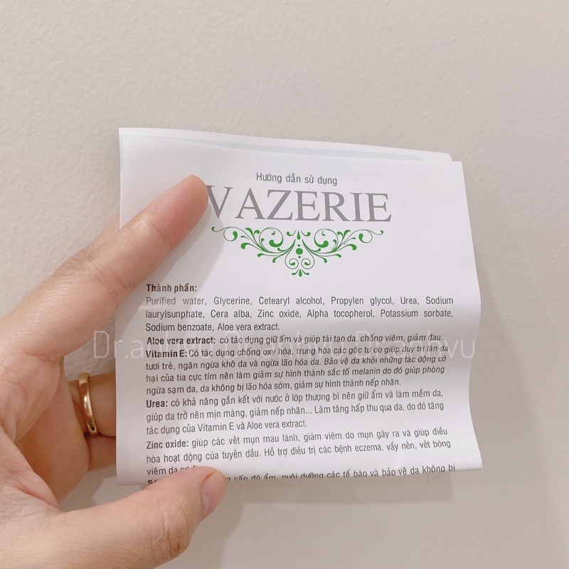 Kem dưỡng ẩm VAZERIE