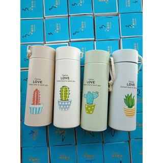 Bình nước xương rồng 450ml- Bình nước LOVE lõi thủy tinh, vỏ bọc nhựa có dây sách tiện dụng