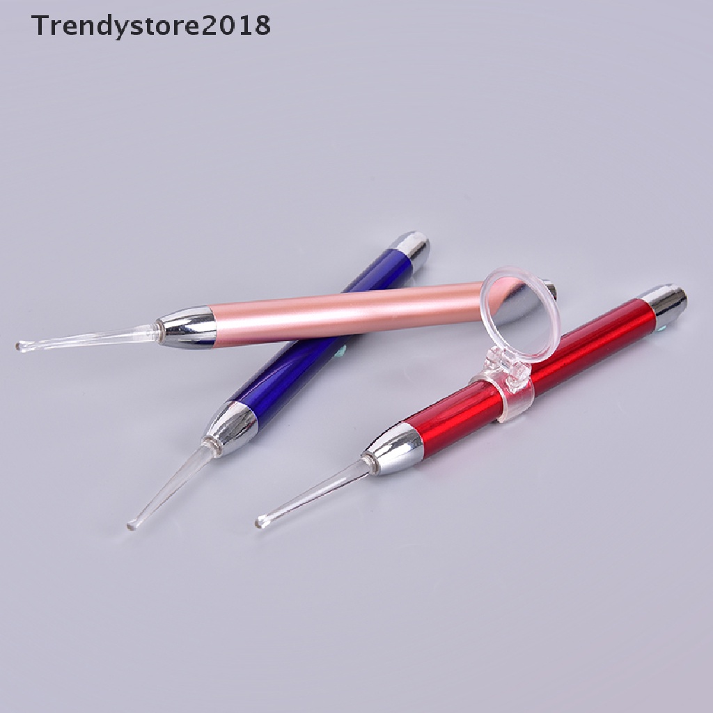 Dụng Cụ Lấy Ráy Tai Có Đèn Pin Phóng Đại 2018<br />