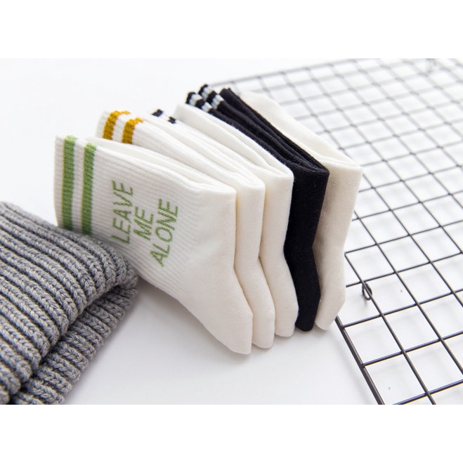 Vớ cổ cao Unisex chữ LEAVE ME ALONE phong cách thể thao, đường phố.