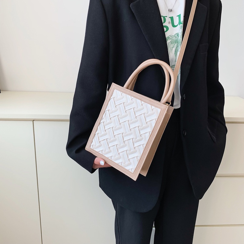 Túi Đeo Vai Đựng Mỹ Phẩm Thiết Kế Mới Cao Cấp Thời Trang Cho Nữ