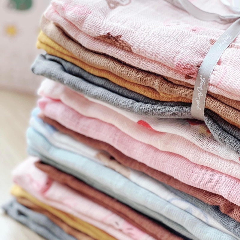 Set 5 khăn xô xuất dư Thuỵ Điển cho bé