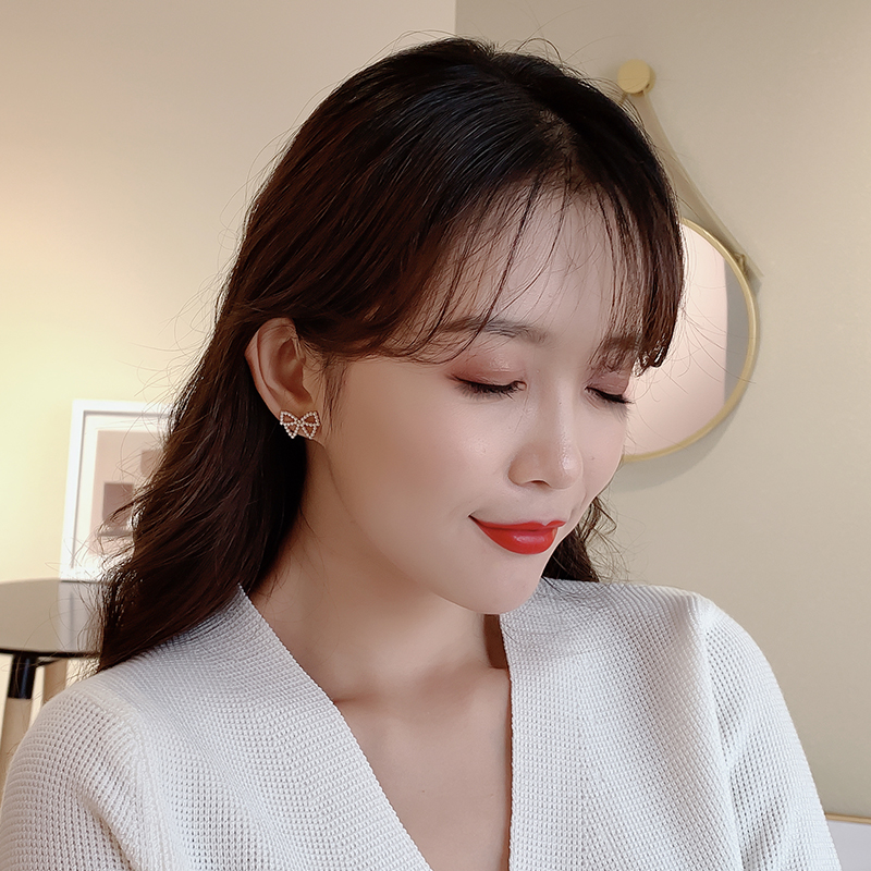 Ngọc Trai Rung Động