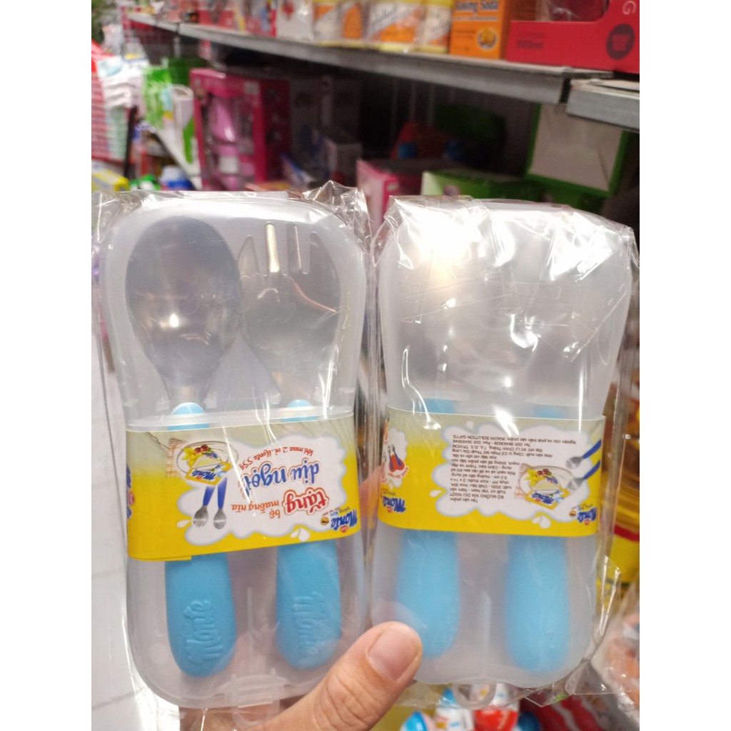 Bộ muỗng nĩa Monte dành cho bé tập ăn