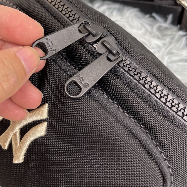 Combo túi đeo chéo MLB NY MONOGRAM WAIST BAG BLACK - Cam kết xuất dư 100%
