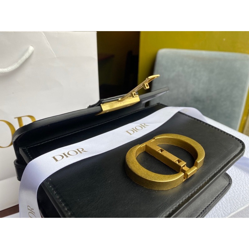 Túi D I O R micro sac montaigne sz17