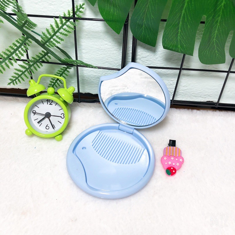 Gương mini kèm lược hình tròn 6cm
