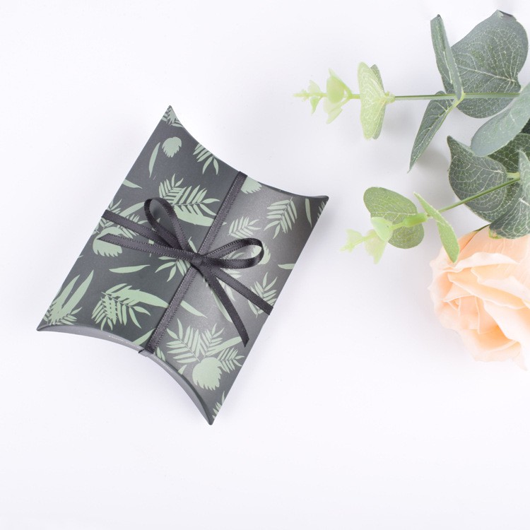 Hộp đựng quà, bánh kẹo, đồ trang sức họa tiết hoa lá – TQ10