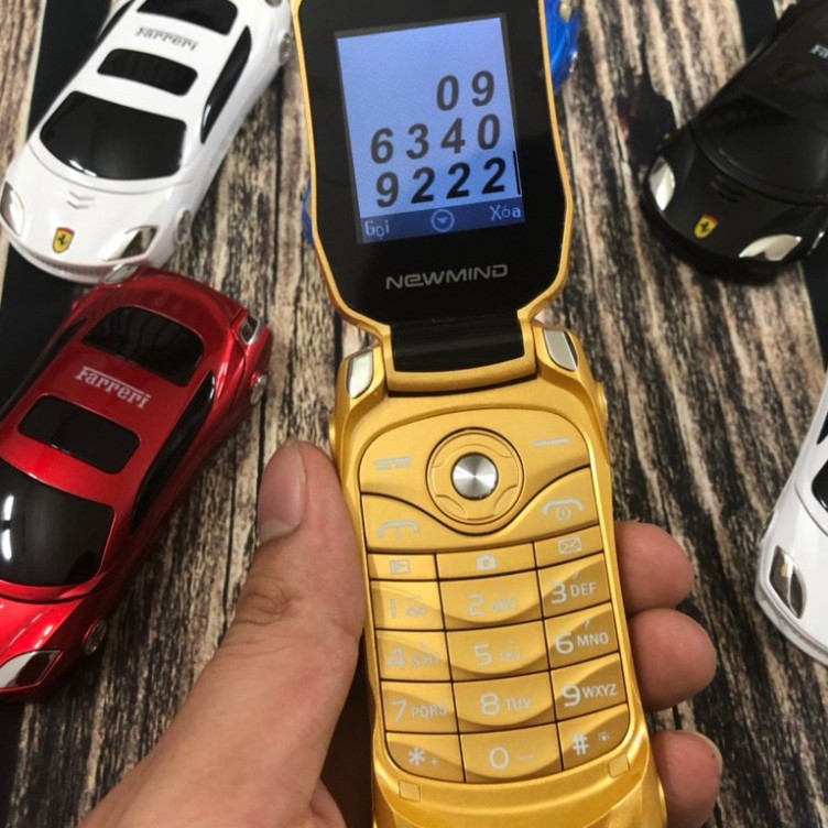 Điện Thoại Nắp Bật Độc Lạ hình ôtô F15 thiết kế độc đáo nhỏ gọn 02 sim 02 sóng 01 khe cắm thẻ nhớ | BigBuy360 - bigbuy360.vn