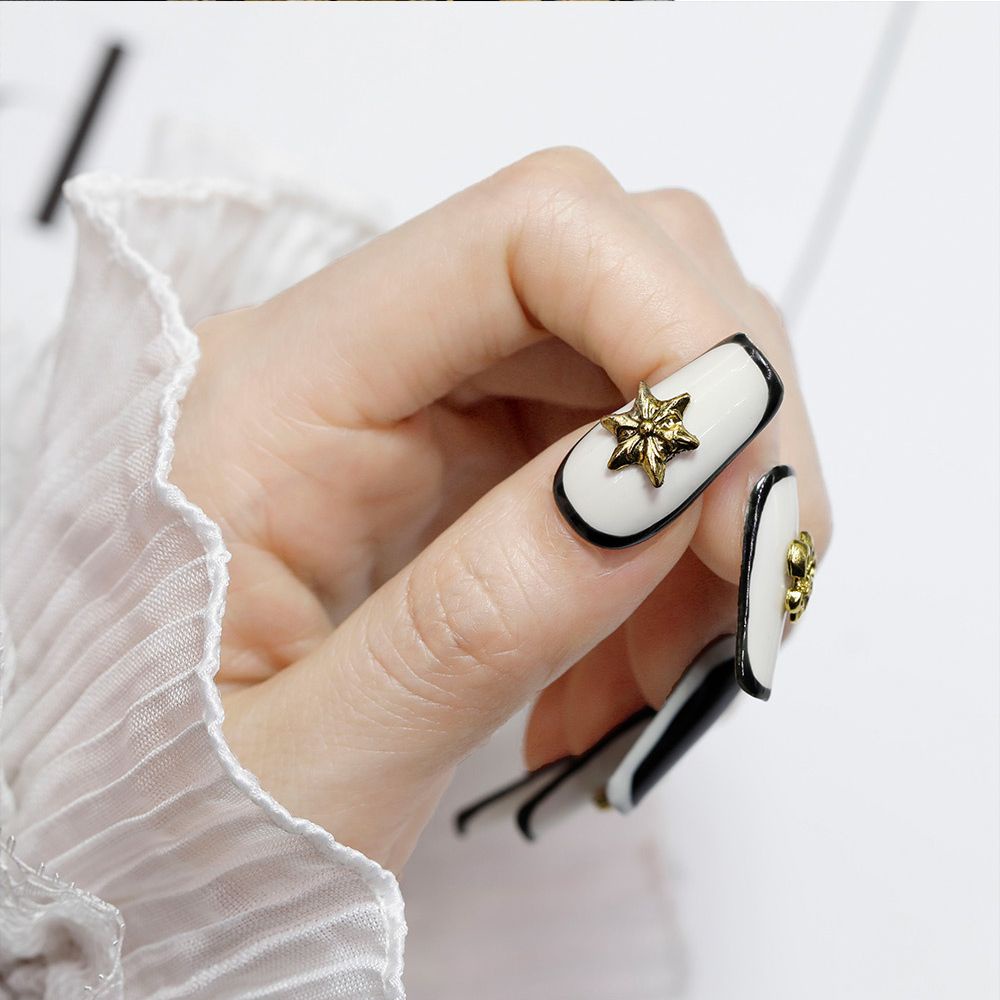 [Hàng mới về] Set 50 phụ kiện trang trí móng tay hình 3d bằng hợp kim