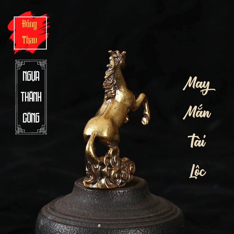 Tượng Nhỏ Phong Thủy Bằng Đồng Kiểu Dáng Ngựa Thành Công Đem Lại Sự May Mắn Tài Lộc, Trưng Bày
