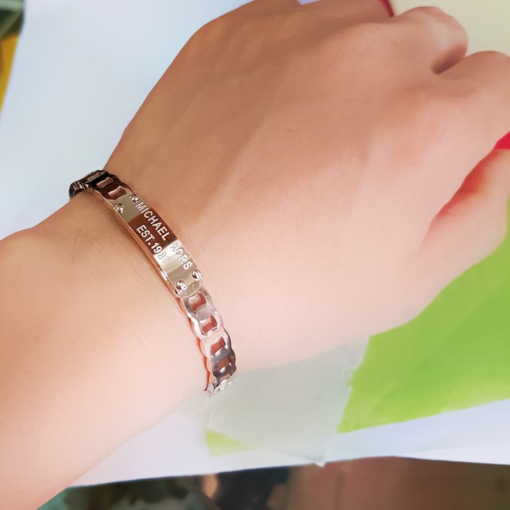 Vòng tay thời trang VZ830