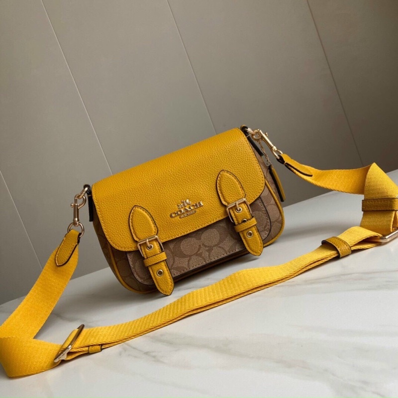 Túi Coach da thật  bao đẹp để được đồ siêu nhiều