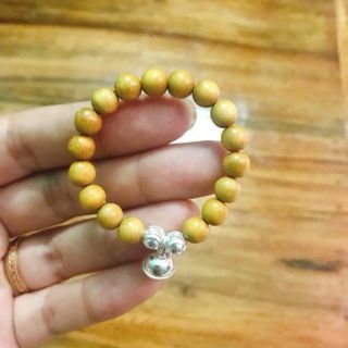 Vòng dâu tằm bình an