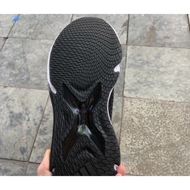 Giày thể thao sneaker Alphabounce Shoes 2020 mầu đen đế trắng chất lượng mềm mịn siêu nhẹ