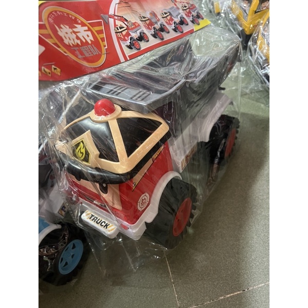 Xe Ben công trình Poli