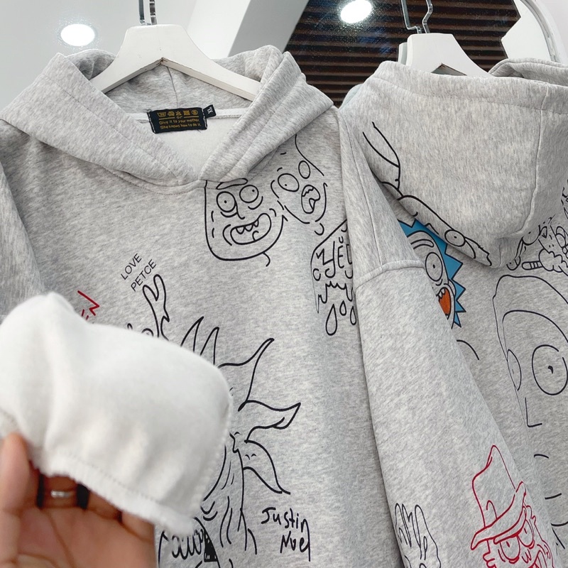 áo hoodie hoạt hình màu xám ảnh thật unisex ( nam nữ mặc đều được) | BigBuy360 - bigbuy360.vn