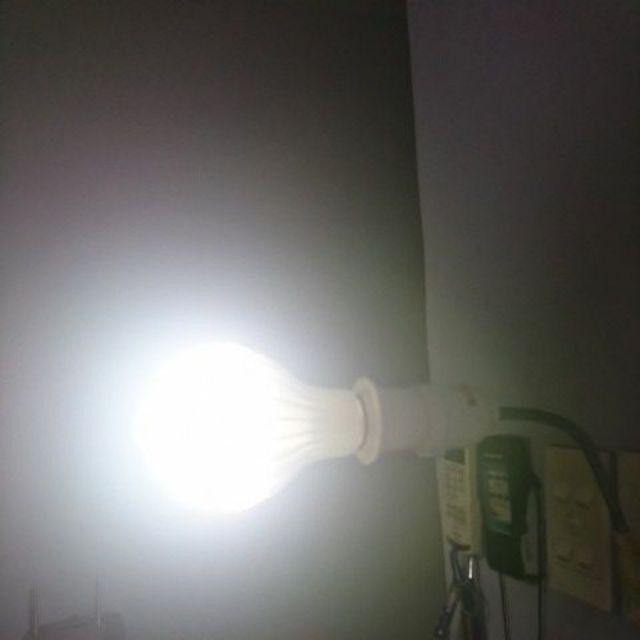Bóng đèn led cảm biến âm thanh 9W, bật sáng khi có tiếng động, dùng trong nhà và ngoài trời