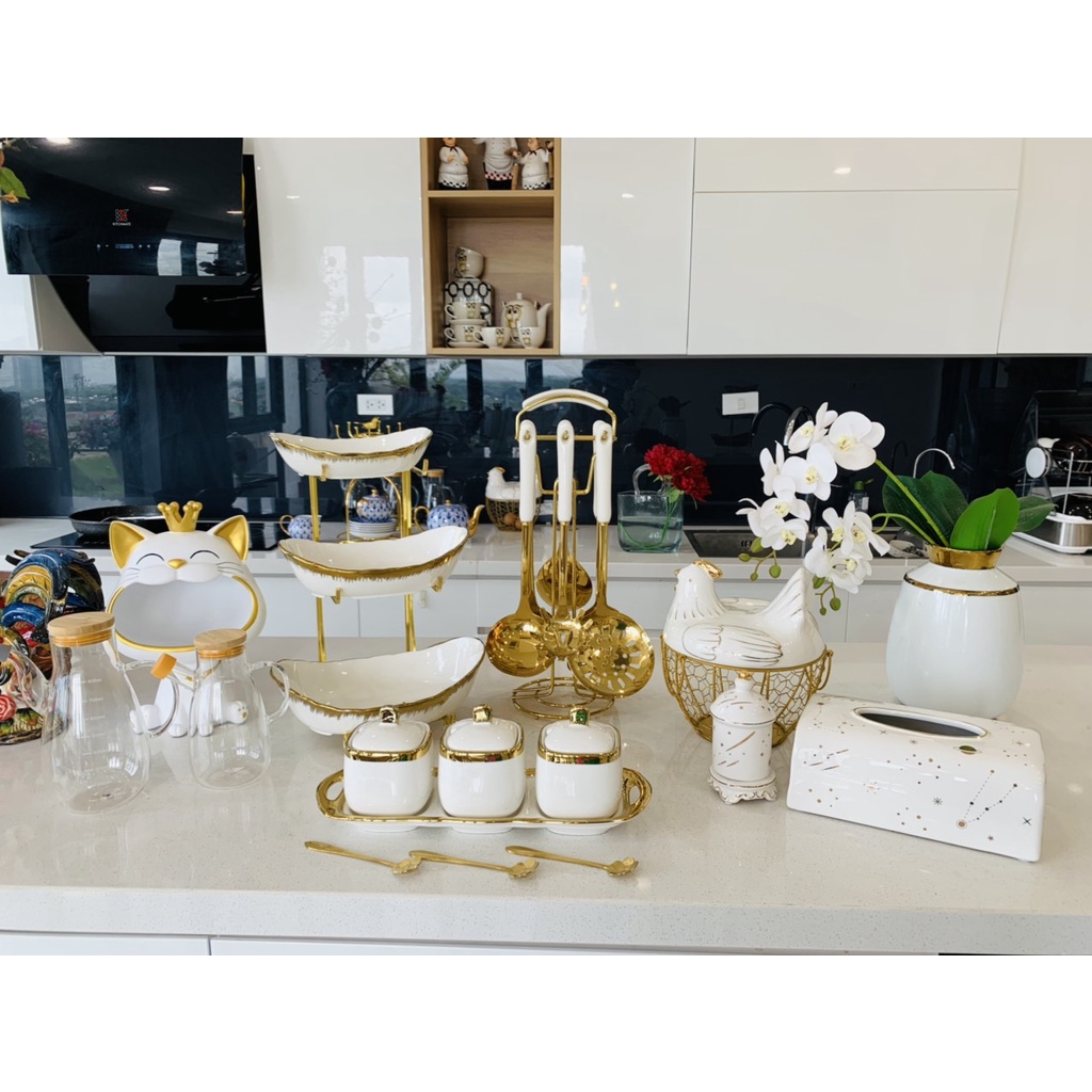 dụng cụ nhà bếp màu trắng sang trọng. dụng cụ nhà bếp. combo phụ kiện nhà bếp sang trọng.