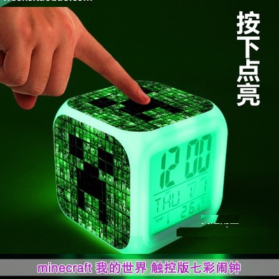 Đồng Hồ Báo Thức Điện Tử Có Đèn LED 7 Màu Họa Tiết Hoạt Hình Minecraft Đa Năng Dành Cho Trẻ Em