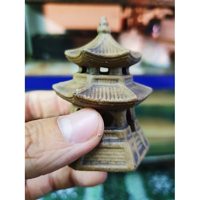 THÁP TRANG TRÍ HỒ CÁ NON BỘ RỘNG 6CM CAO 4CM