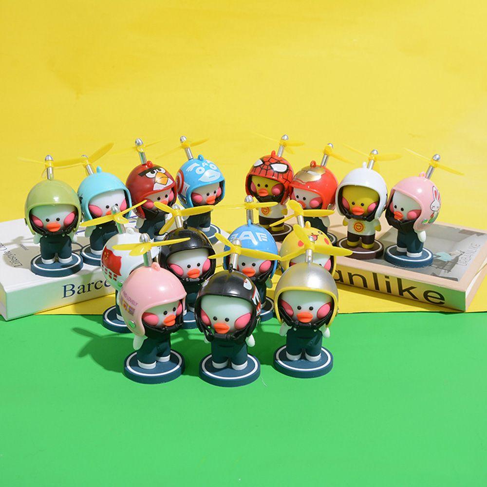 Mô Hình Vịt Hoạt Hình Đội Mũ Bảo Hiểm Độc Đáo