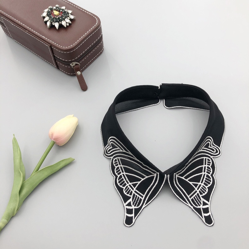 Cổ Áo Giả Thêu Hoa Dùng Trang Trí Cho Nữ