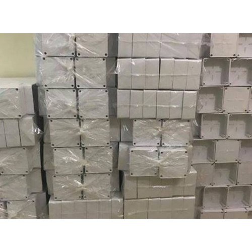 50 Hộp Kỹ Thuật 11x11x5 cho camera