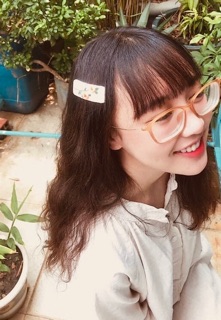 Kẹp tóc thêu tay