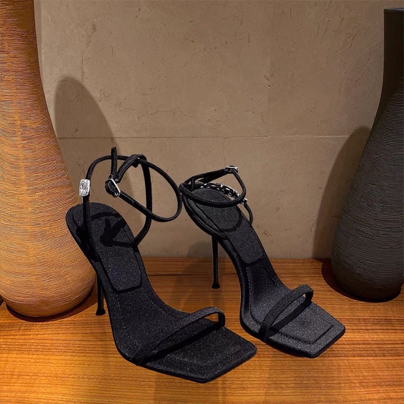 Sandal wang quai mảnh