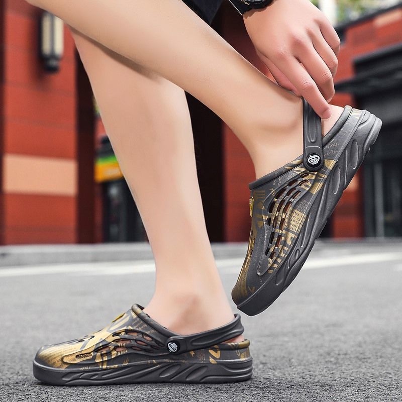 Giày Sandal Xỏ Ngón Thoáng Khí Trọng Lượng Nhẹ Chống Trượt Phong Cách Mới Mùa Hè Cho Nam