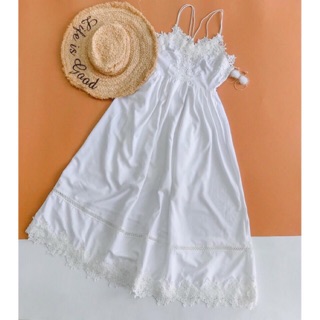 ĐẦM MAXI REN 2 DÂY QUYẾN RŨ