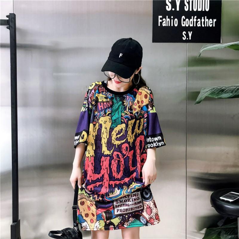 Áo thun dáng rộng cổ tròn hoạ tiết Graffiti phong cách Harajuku