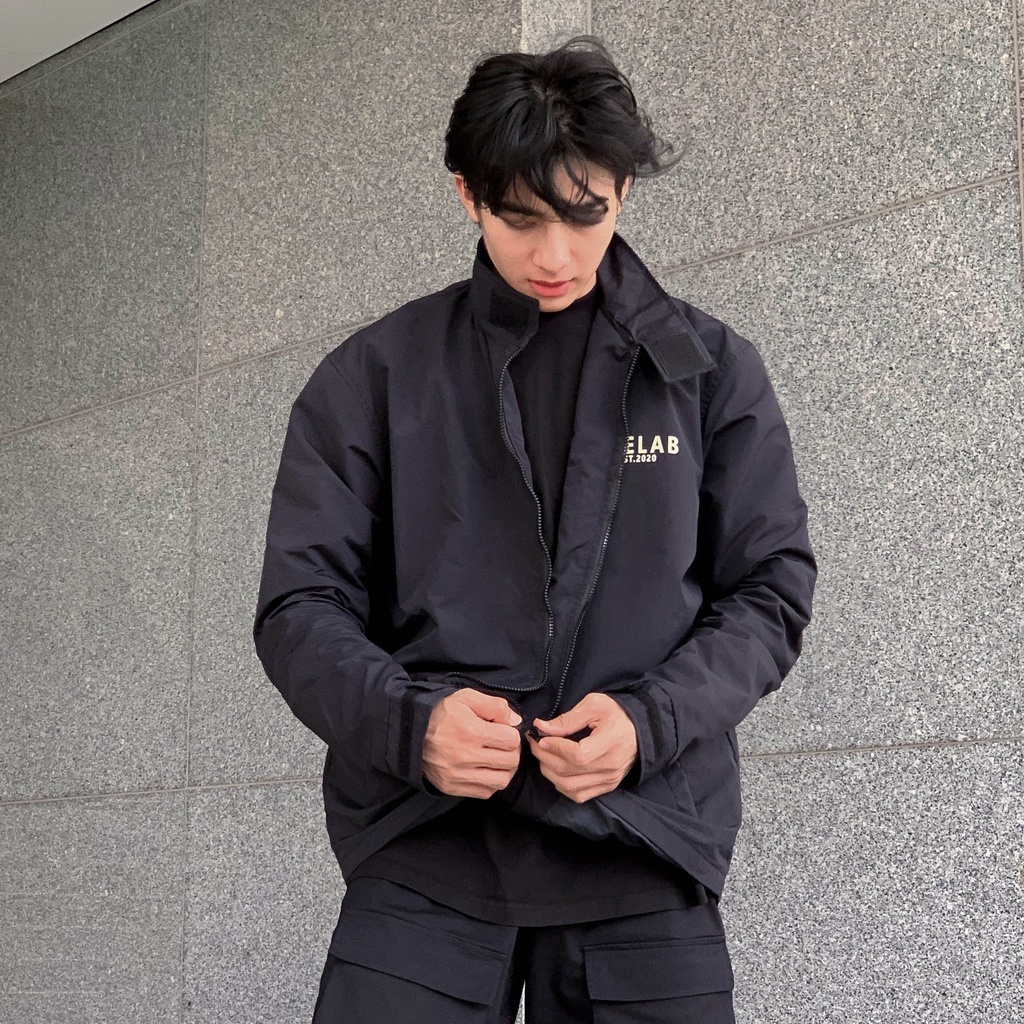 Áo khoác Teelab Studio Windbreaker AK037