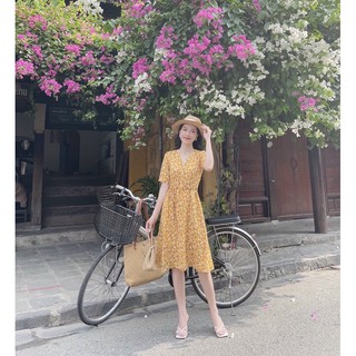 Váy hoa nhí cổ wrap