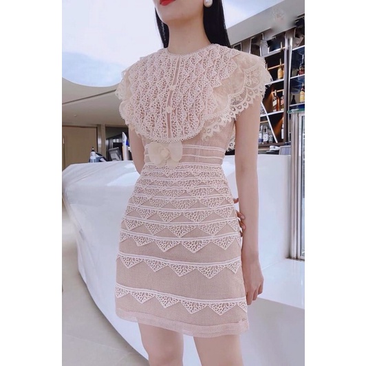 Váy ren lưới dáng ngắn