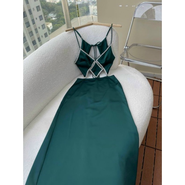 Đầm maxi 2 dây cách điệu kết đá xoàn